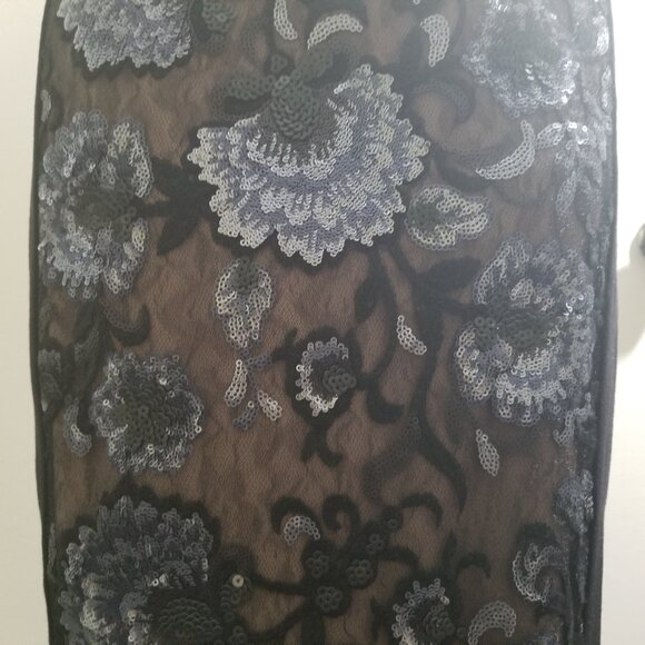 BCBG MaxAzria Pencil Skirt, Sequins Size S, like new - Picture 5 of 15